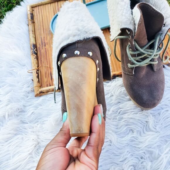 Naughty Monkey Taupe Suede Round Toe  Leather Fleece Foldover Wedge Heel Boots - Picture 12 of 12